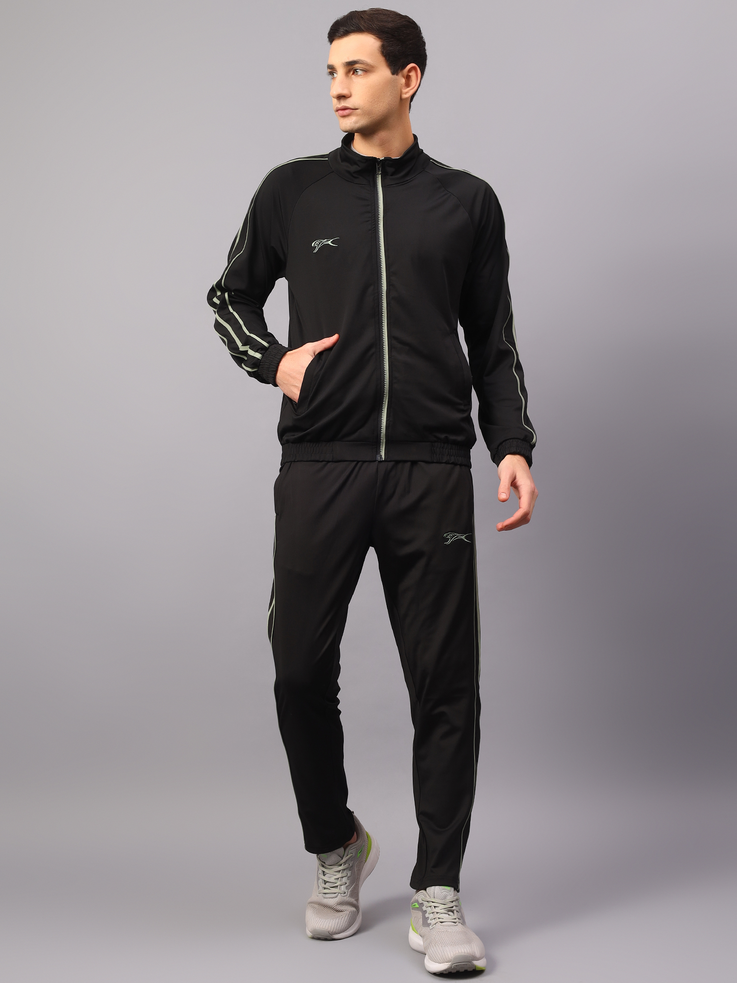 Men's Tracksuit  SNTSW106M-Black/Sage Green-L
