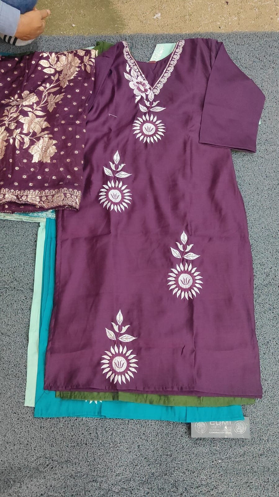 3 piece Roman Elgant Embroidery Suit