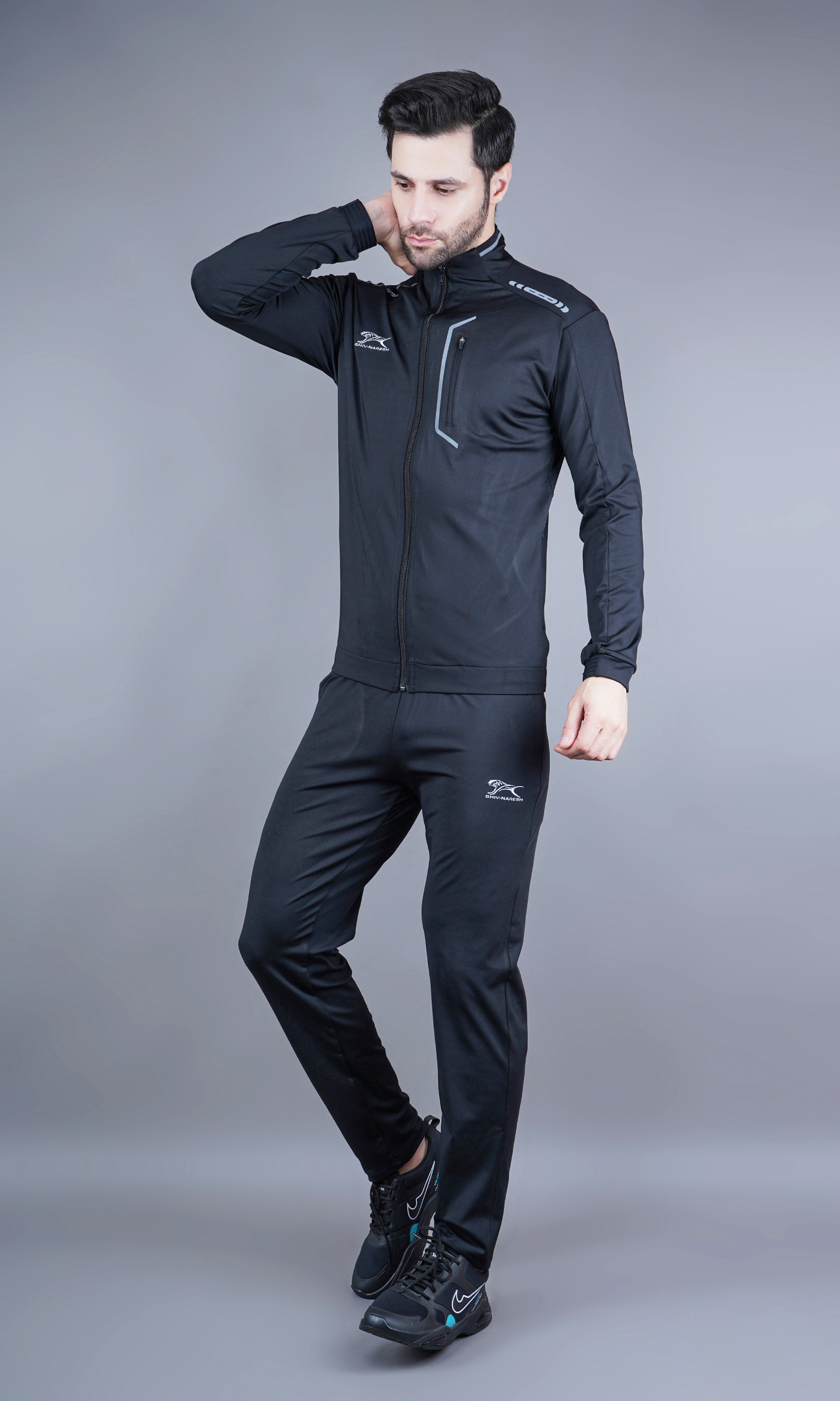 Men's Tracksuit  SNTSW110M-Black-L