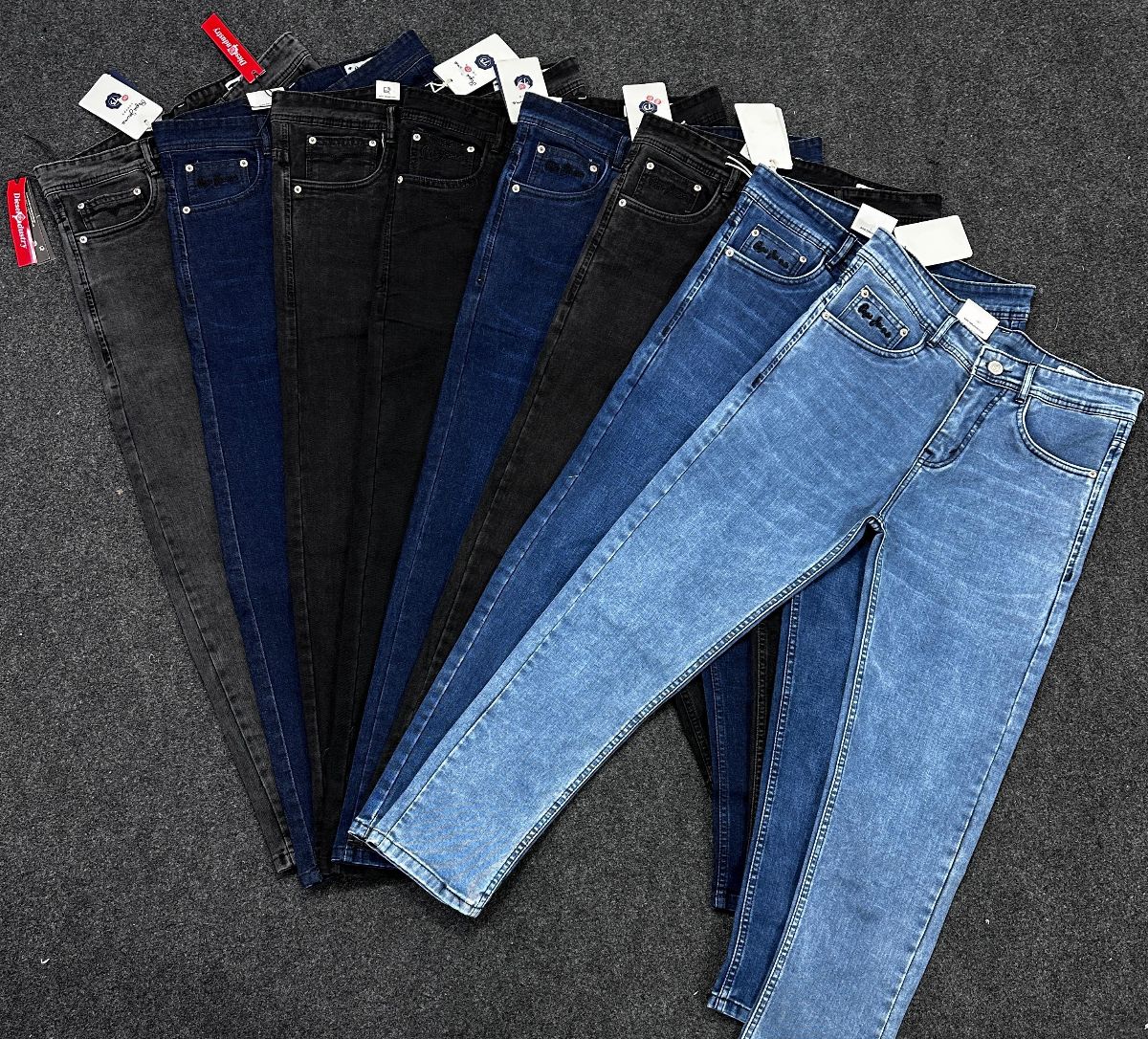 Men's Straight fit jeans