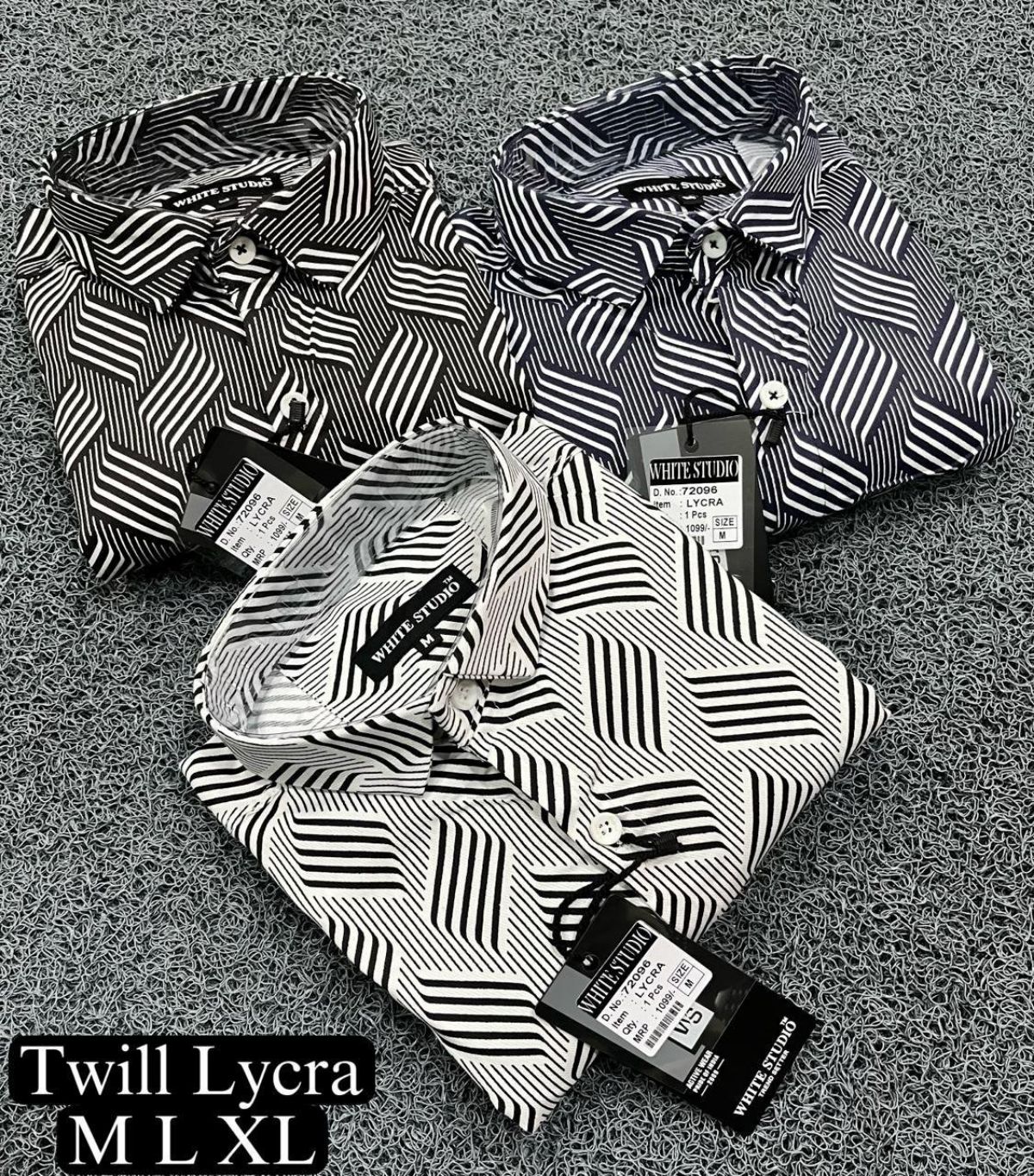 White Studio Men's Twill  Lycra Printed Shirts