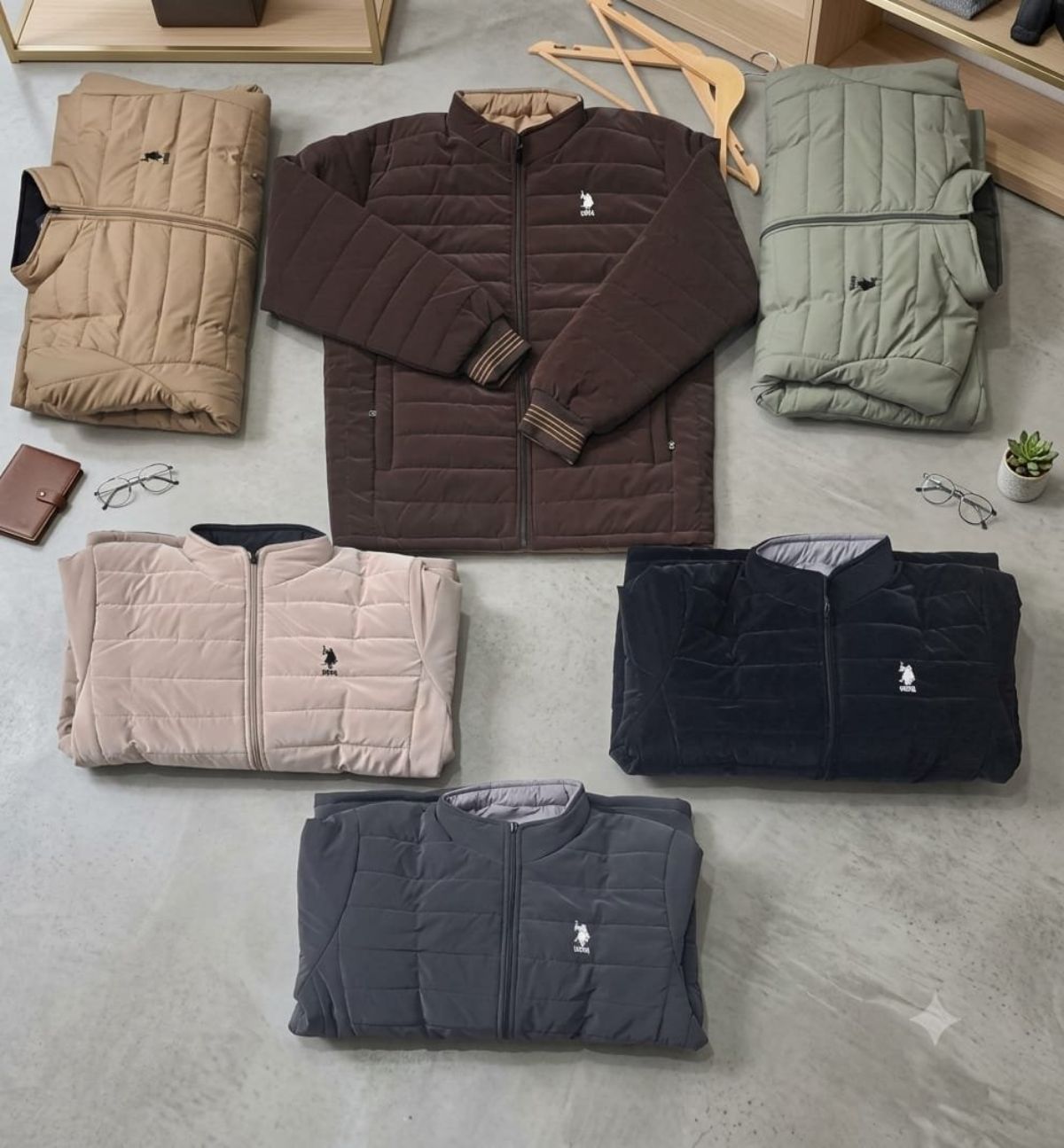 Men's Skin PU Full Sleeve Hooded Jacket