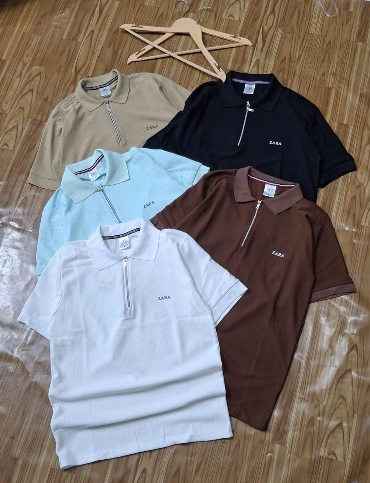 Polo Collared Neck T-shirts For Men's