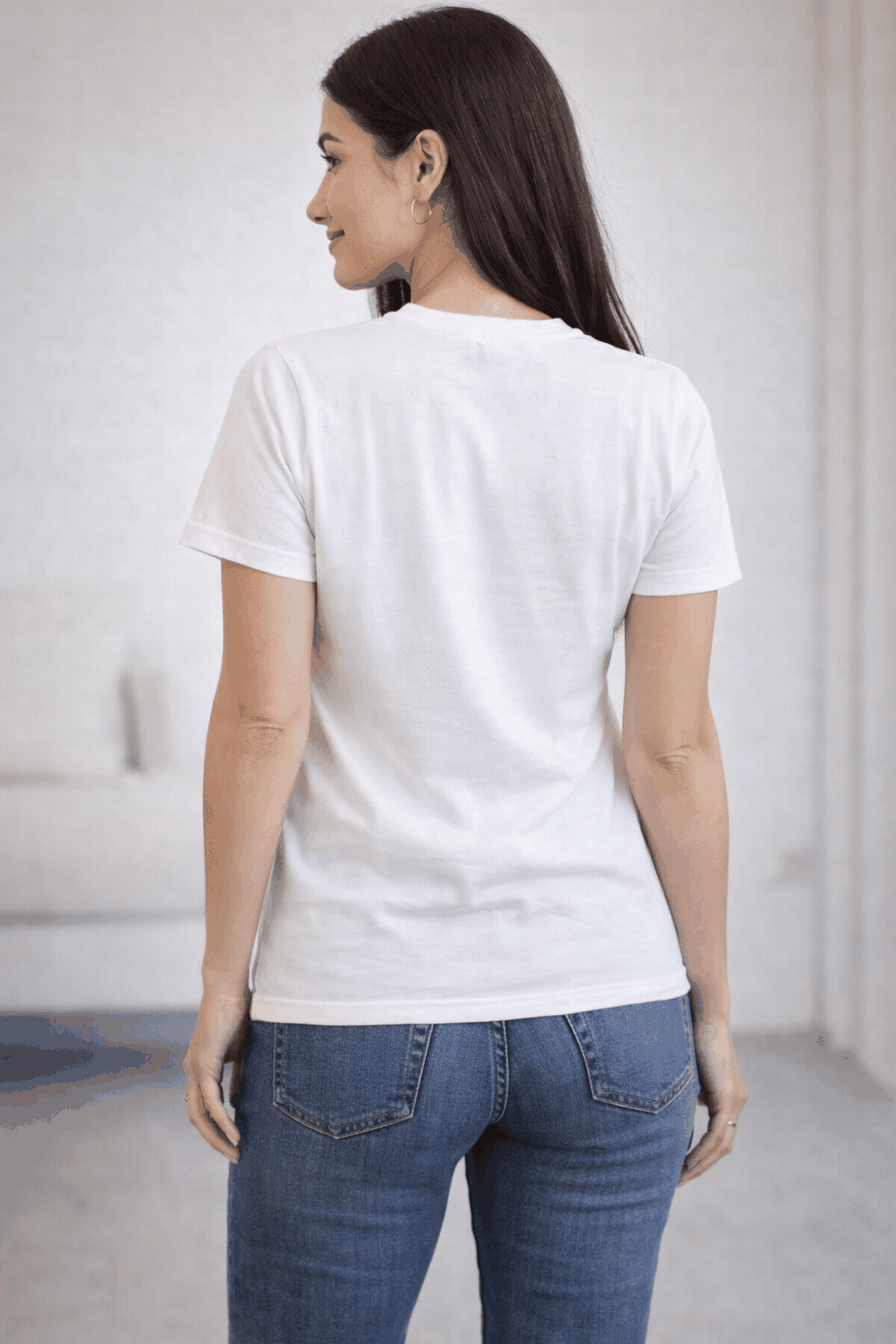 Round neck tshirt